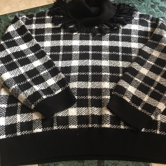 Kate Spade sweater - Picture 5 of 8